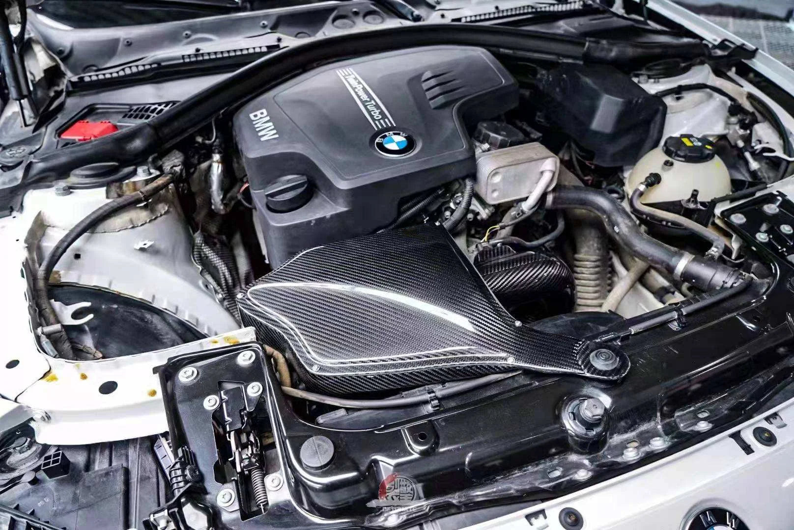 Carbon Fiber Cold Air Intake BMW F30 N20 – Lightweight High-Flow